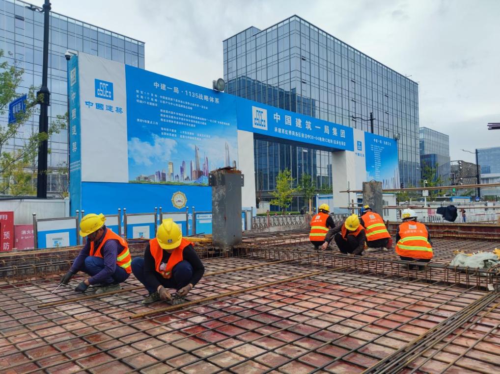 中建一局承建商务地块项目开启主体施工_新华网江苏频道