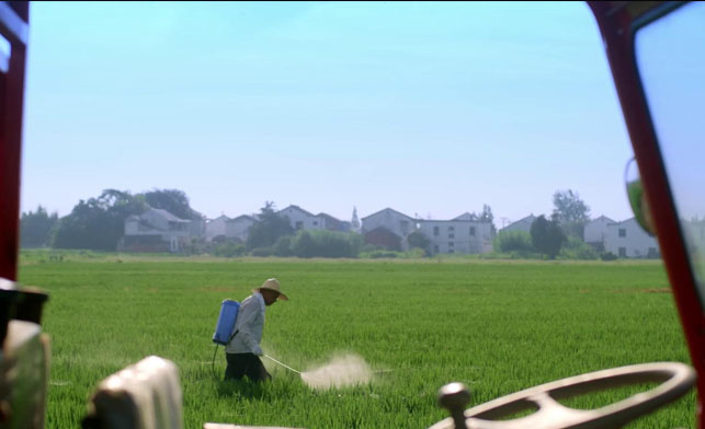 追梦路上 步履铿锵